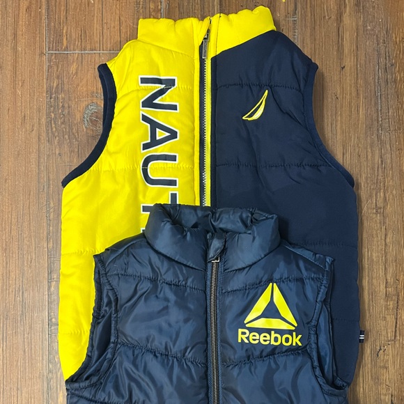 Set of 2 Toddler Puffer Vests - Picture 2 of 9